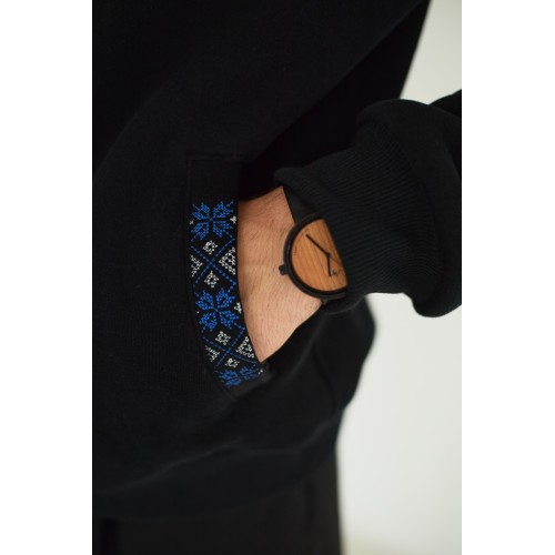 Толстовка с высоким воротником в черном цвете