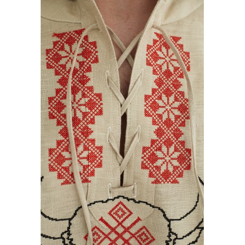 Льняная рубашка с капюшоном "Зубр" в натуральном цвете льна