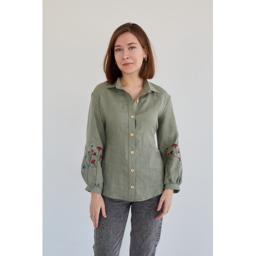 Льняная женская рубашка в цвете хаки (манжет фонарик)