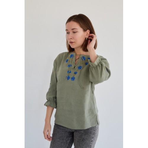 Женская блузка с рукавом 3/4 "Васильки" в цвете хаки