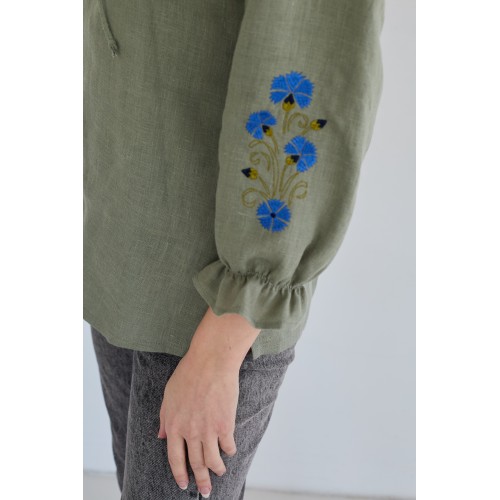 Женская блузка с рукавом 3/4 "Васильки" в цвете хаки