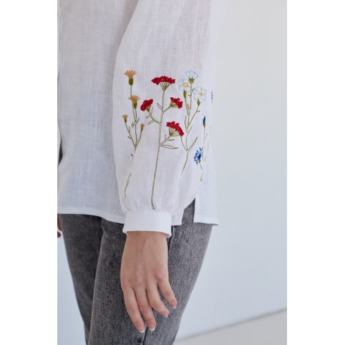 Женская льняная рубашка в белом цвете ( манжет фонарик )