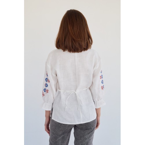 Женская блузка в белом цвете 3/4 "Каханне"