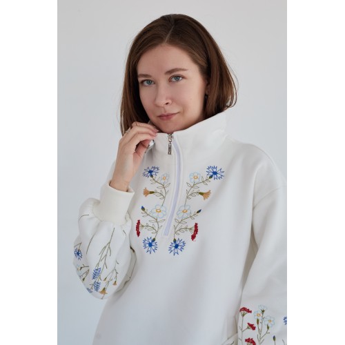 Оверсайз худи с вышивкой , рукав фонарик